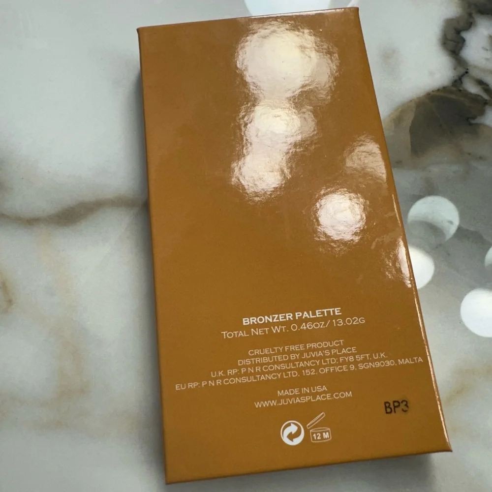 Juvia's Place Tan Bronzed Makeup Palette